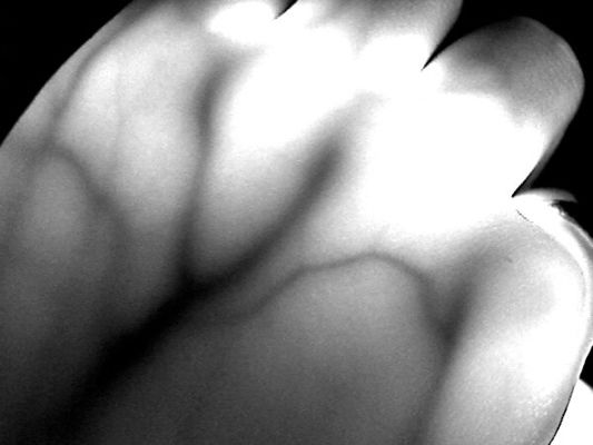 携帯武器の足のための3.5Inchスクリーンが付いている高リゾリューション800X480テーブルのタイプ静脈のロケータ装置