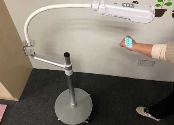 高い解像度の静脈のロケータ装置赤外線ライトが付いているデスクトップの静脈のファインダー